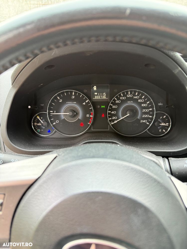 Subaru Outback 2.0D Exclusive - 6