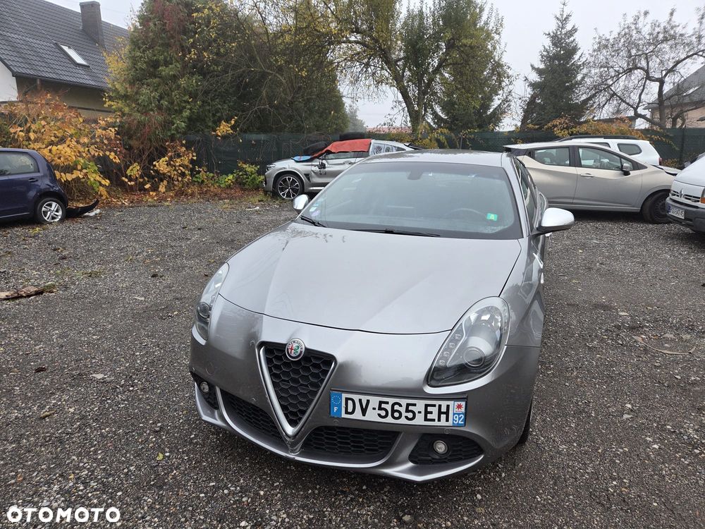Alfa Romeo Giulietta 2010 photo 5