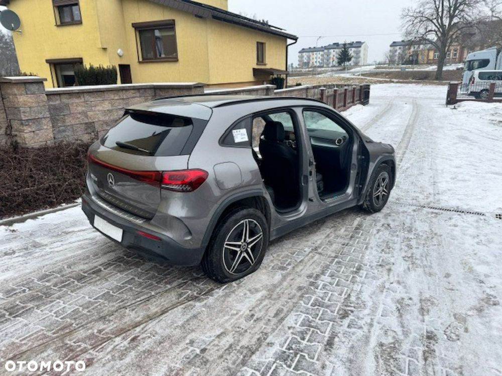 Mercedes-Benz EQA 250 AMG Line - 3