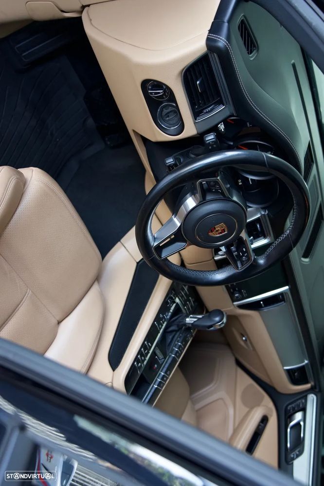 Porsche Macan 2.0T - 22