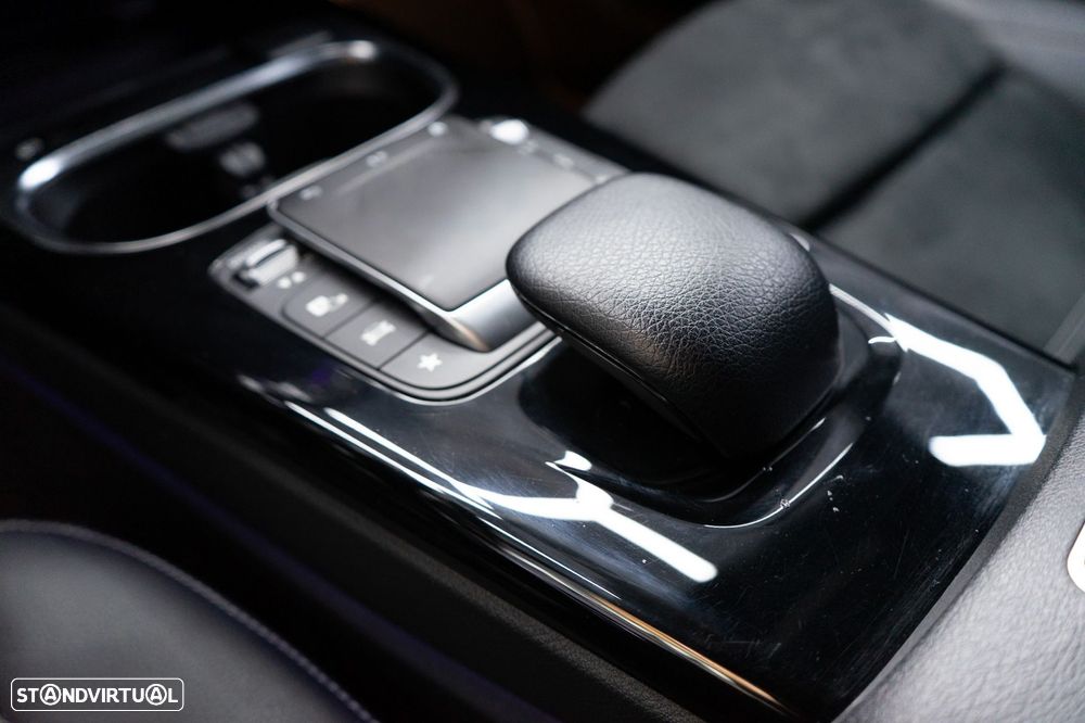 Mercedes-Benz CLA 250 e Shooting Brake AMG Line - 31