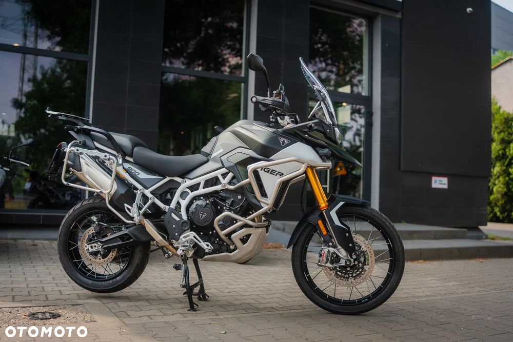 Triumph Tiger - 2