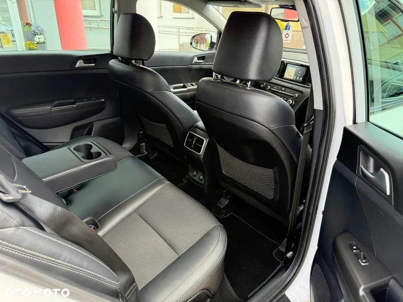 Kia Sportage 1.6 CRDI L Business Line Plus 2WD - 13