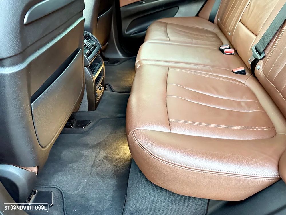 BMW X5 xDrive40e - 33