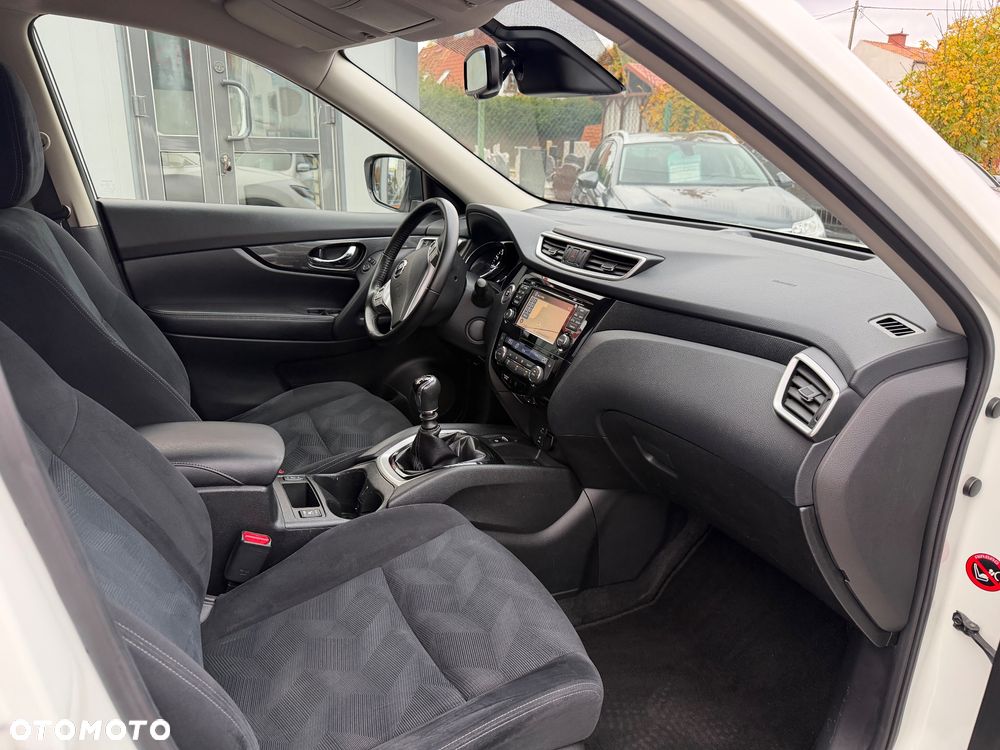 Nissan X-Trail - 12