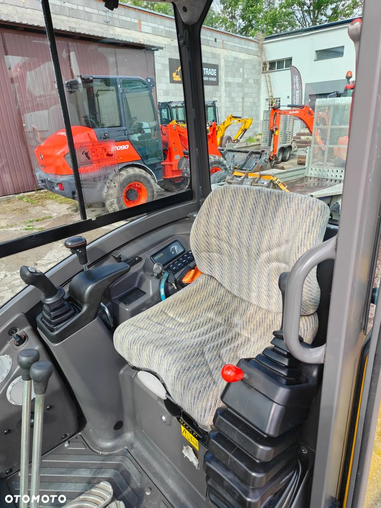 Volvo EC18E - 37