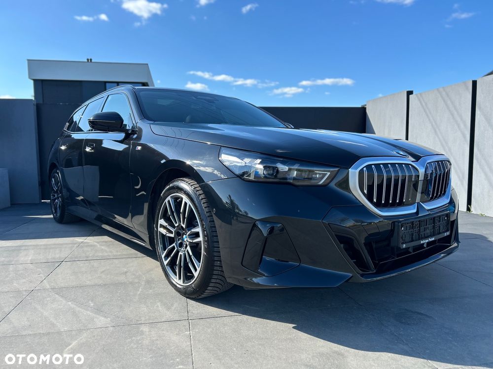 BMW Seria 5 520d xDrive - 1