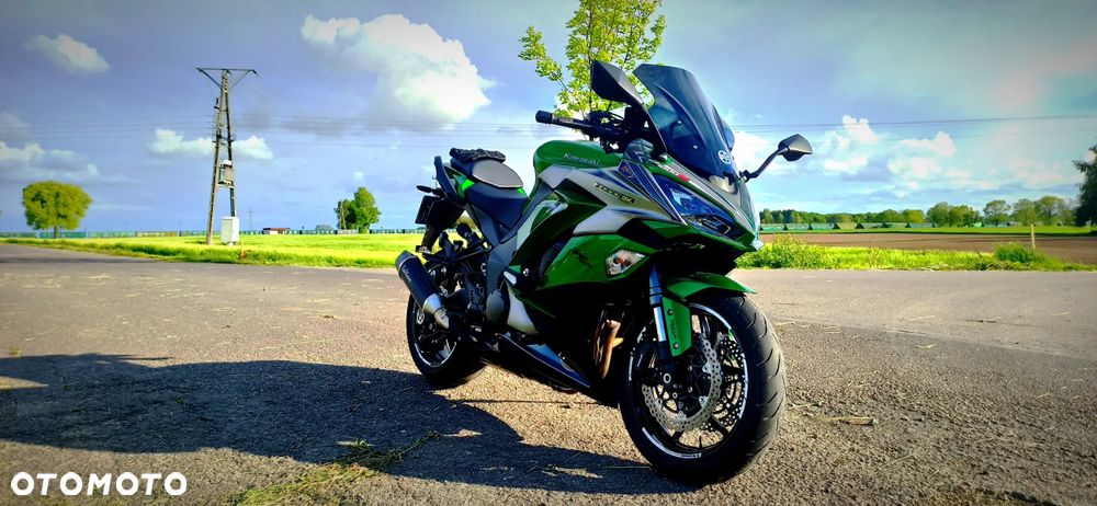 Kawasaki Ninja 1000 SX - 4