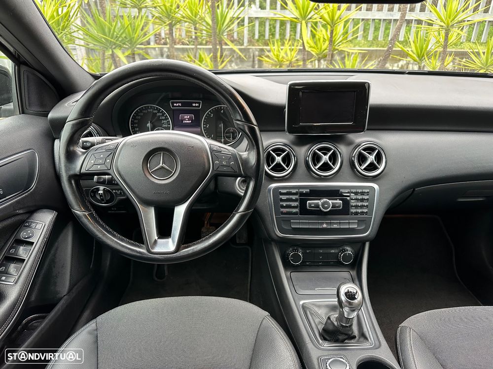 Mercedes-Benz A 180 CDI (BlueEFFICIENCY) Urban - 9