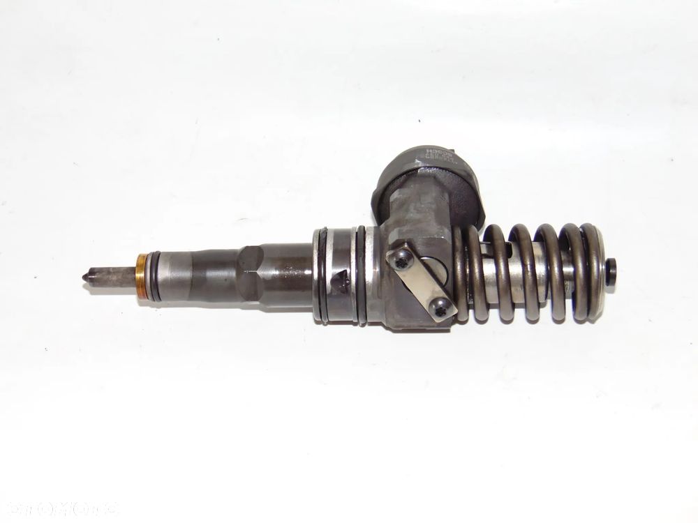 Wtrysk wtryskiwacz pompowtryskiwacz paliwa 038130073BJ Skoda Octavia Superb 2 II A4 B7 A6 C6 VW Volkswagen Golf 5 V Touran Passat B6 Sharan Seat Alhambra diesel 2.0 TDI - 4