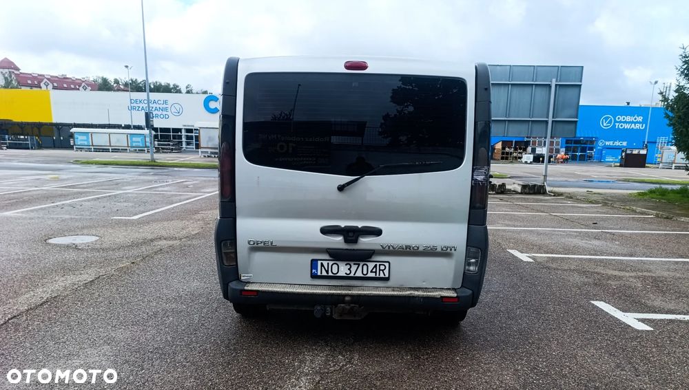 Opel Vivaro - 4