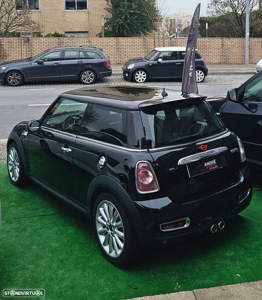MINI 3 Portas Cooper S - 4