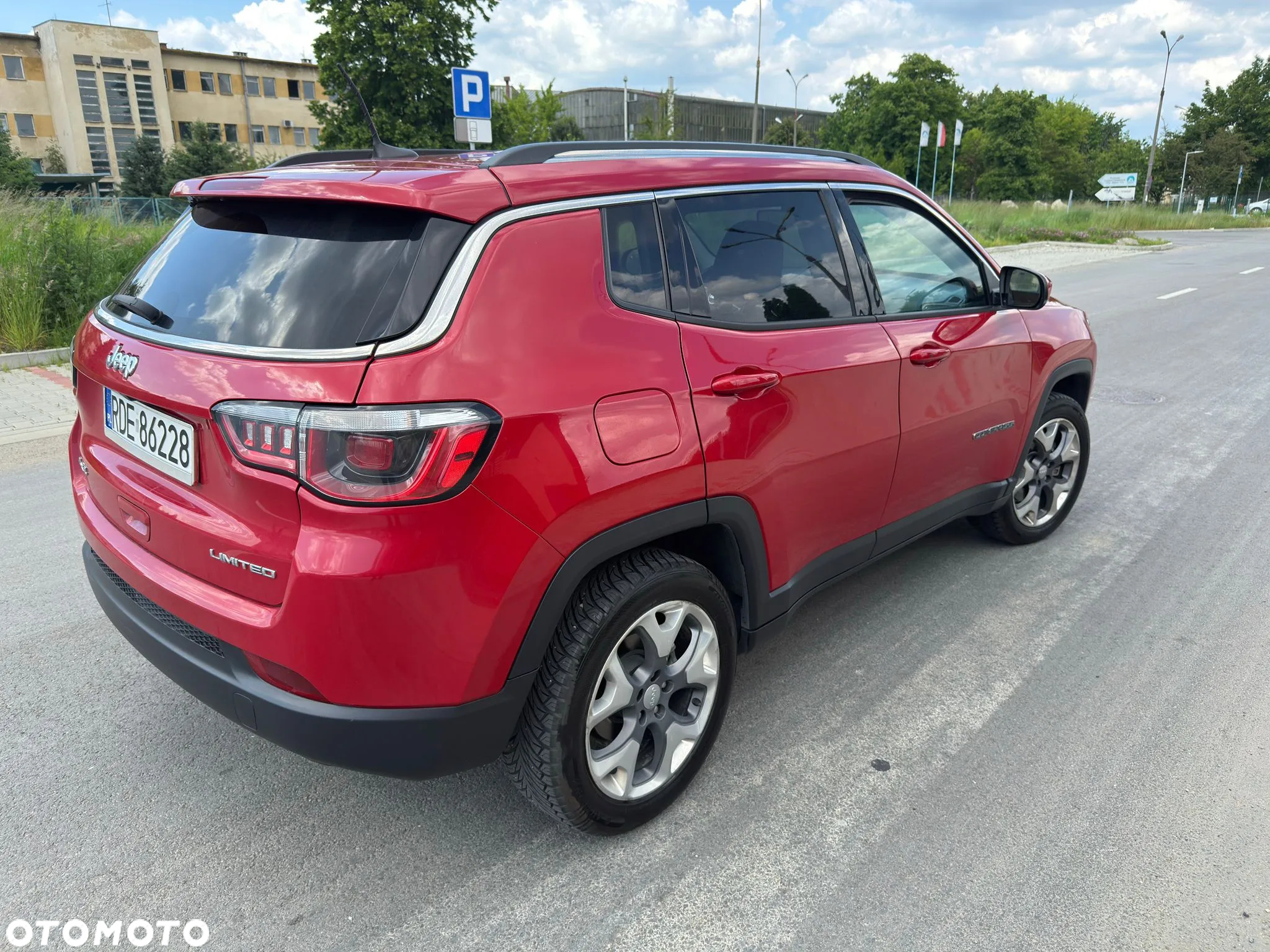 Jeep Compass - 12