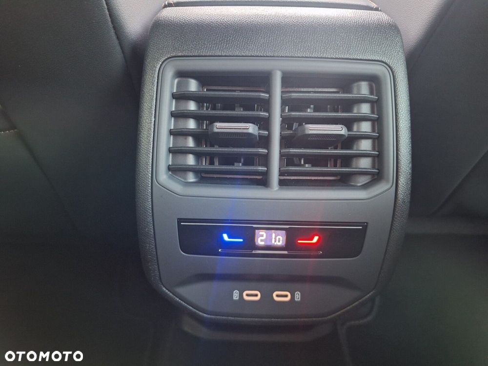 Cupra Formentor 1.4 e-Hybrid VZ DSG - 19