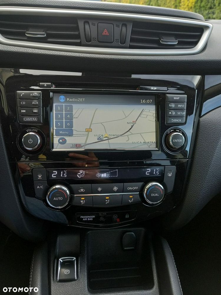 Nissan Qashqai 1.6 dCi DPF tekna - 31