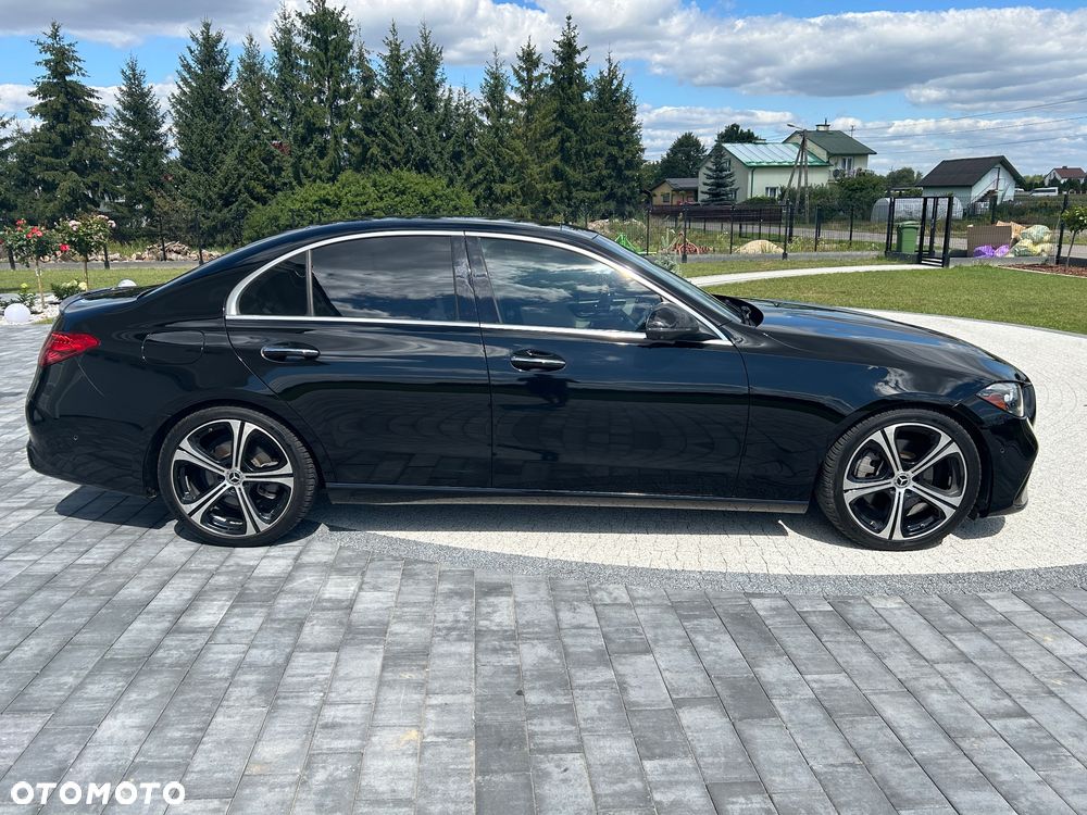 Mercedes-Benz Klasa C 300 9G-TRONIC - 8