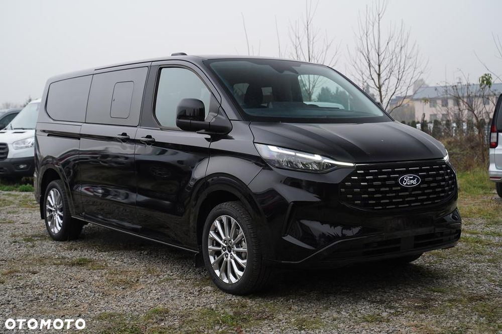 Ford Tourneo Custom 2.0 EcoBlue 320 L2 Titanium - 4