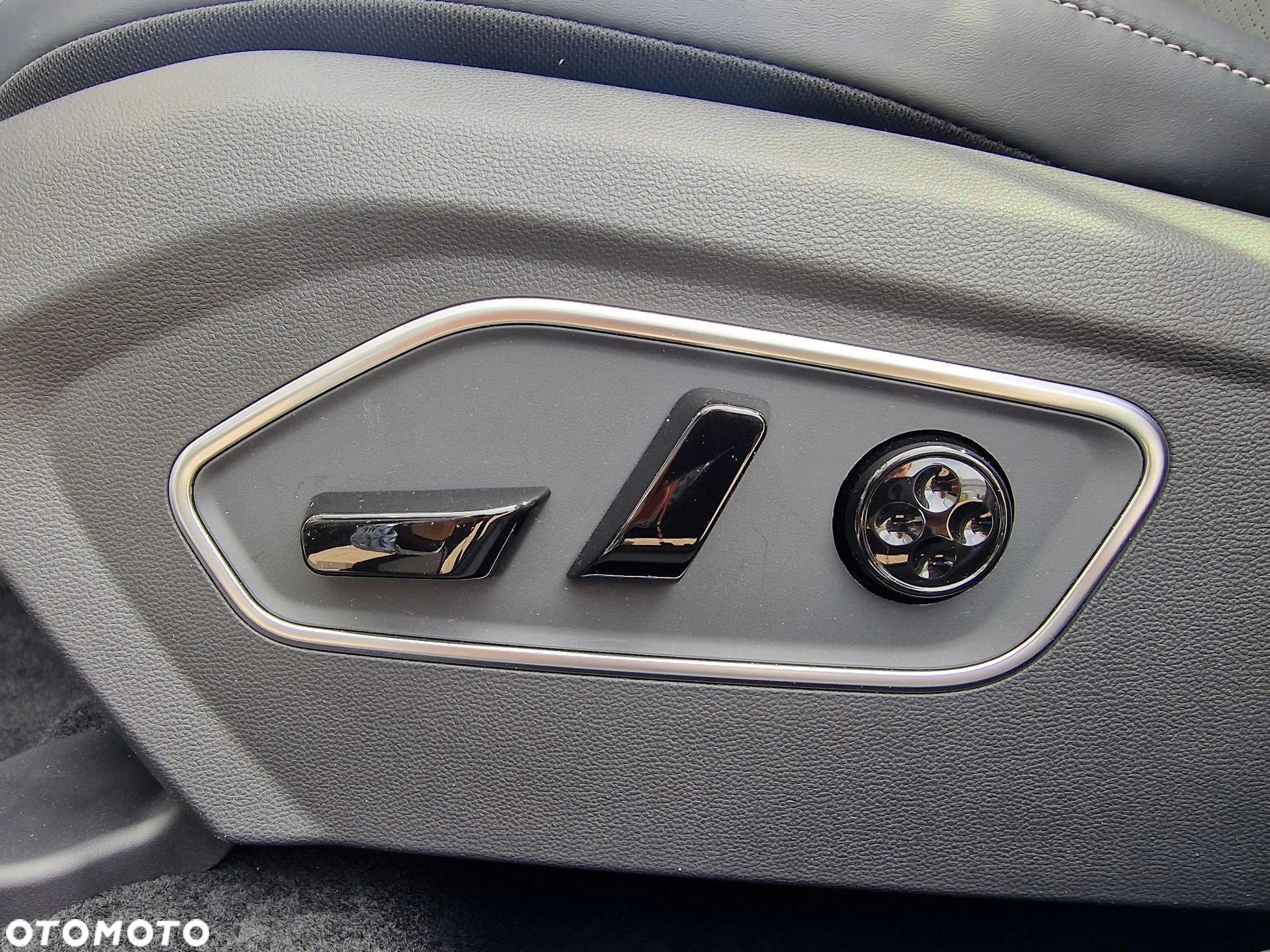 Baic Beijing 7 1.5T Luxury DCT - 12