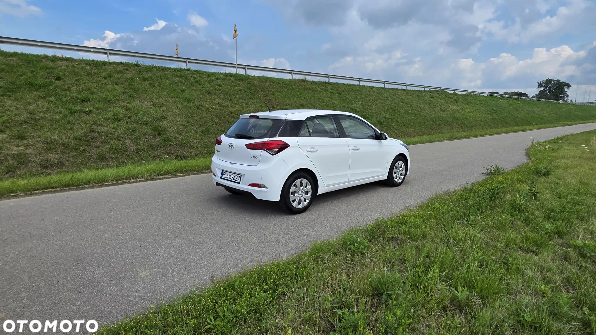 Hyundai i20 1.2 Trend - 5