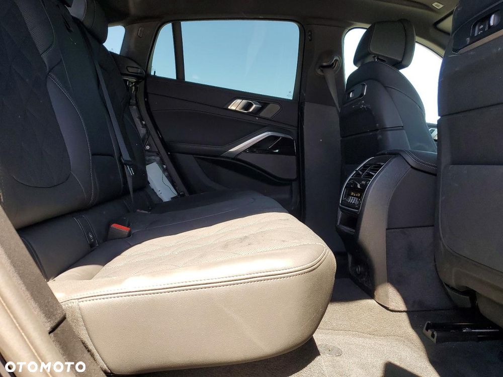 BMW X6 xDrive40i M Sport - 12