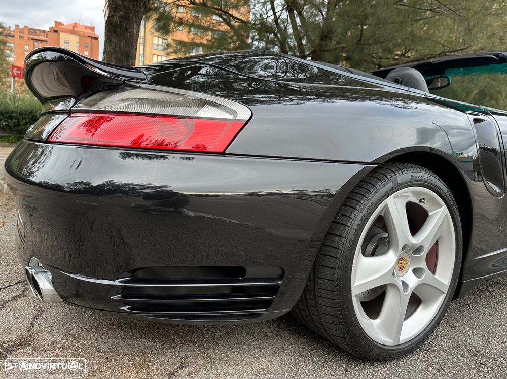 Porsche 911 (996) Turbo - 44