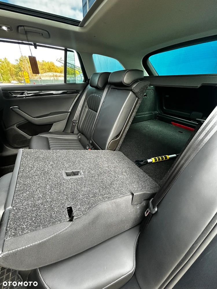 Skoda Superb 2.0 TDI SCR L&K DSG - 29