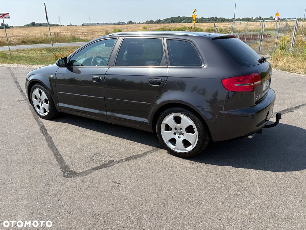 Audi A3 Sportback 2.0 TDI Ambiente - 22