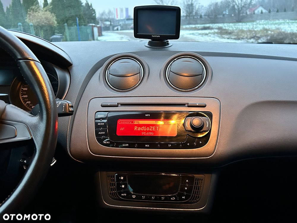 Seat Ibiza 1.4 16V Entry - 24