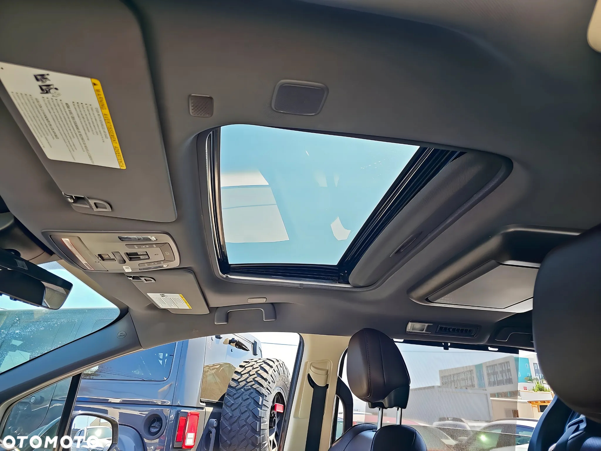 Toyota Sienna - 10