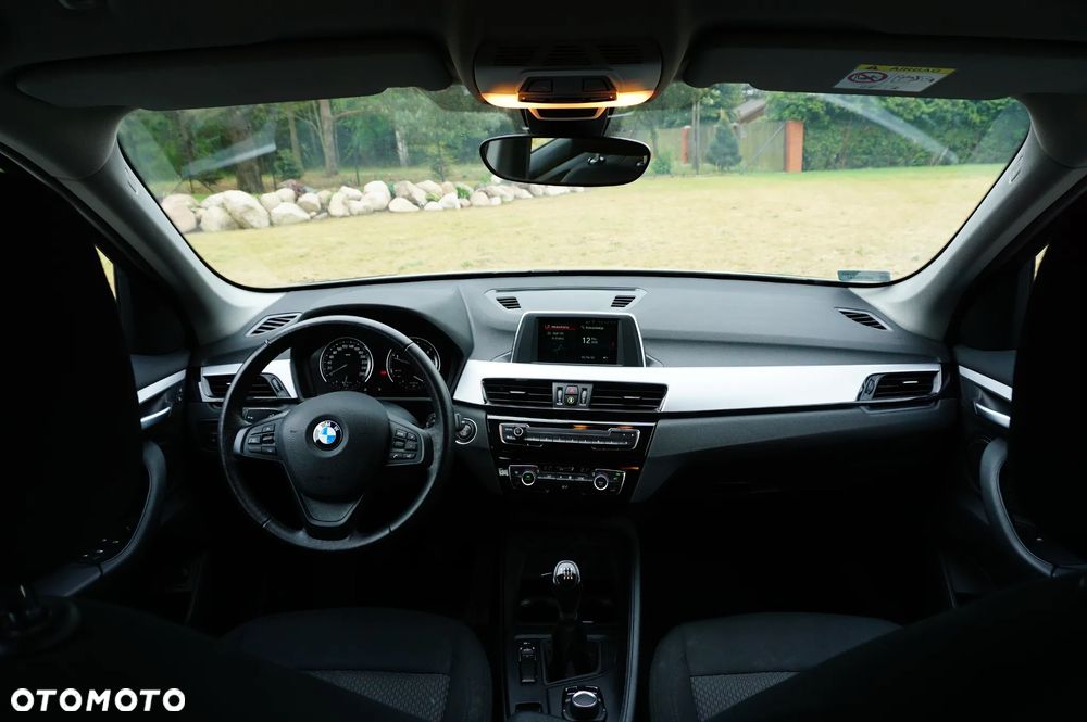 BMW X1 sDrive18d Advantage - 27