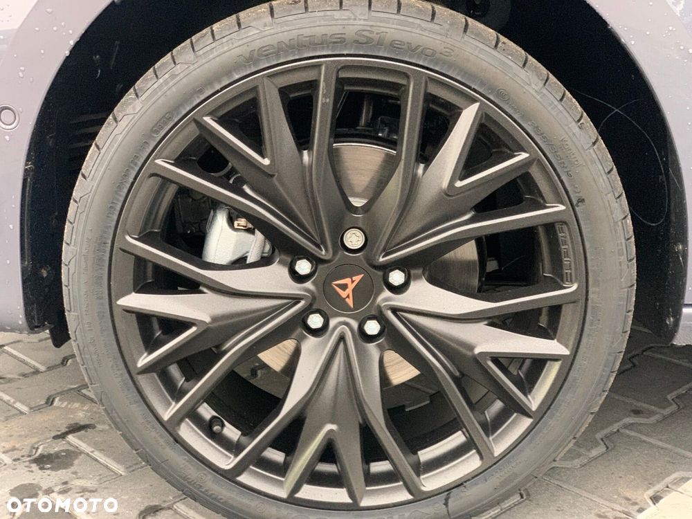 Cupra Leon Sportstourer 2.0 TSI 4Drive DSG - 8