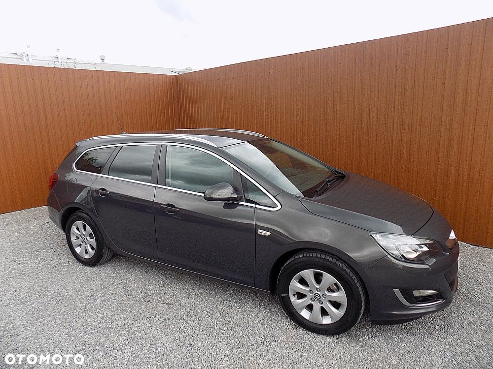 Opel Astra 1.4 Turbo Selection - 29