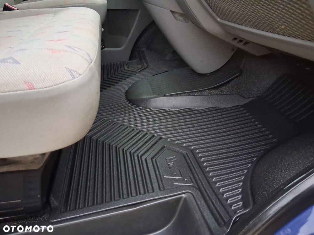 Volkswagen T5 Transporter - 14