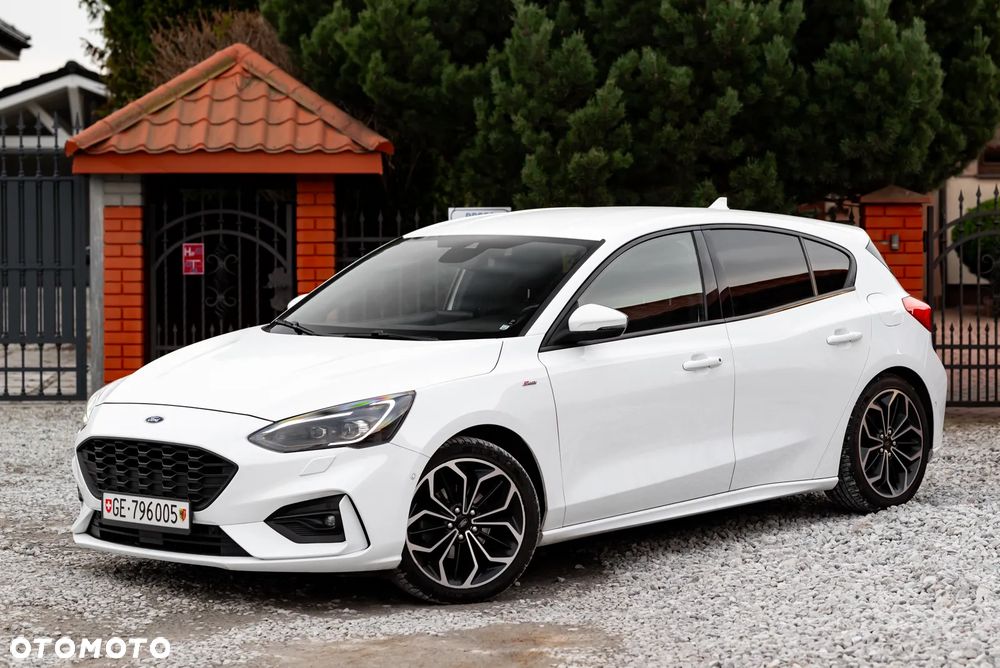 Ford Focus 1.0 EcoBoost Start-Stopp-System ST-LINE STYLE - 8