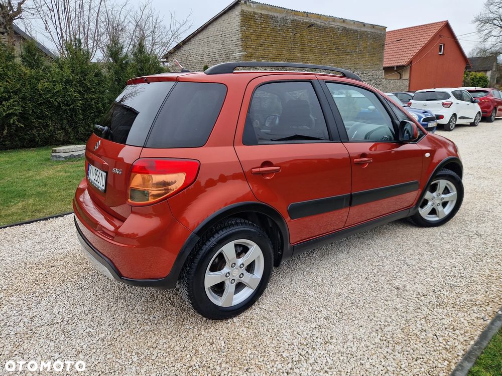 Suzuki SX4 1.6 VVT Streetline 4x2 Club - 4
