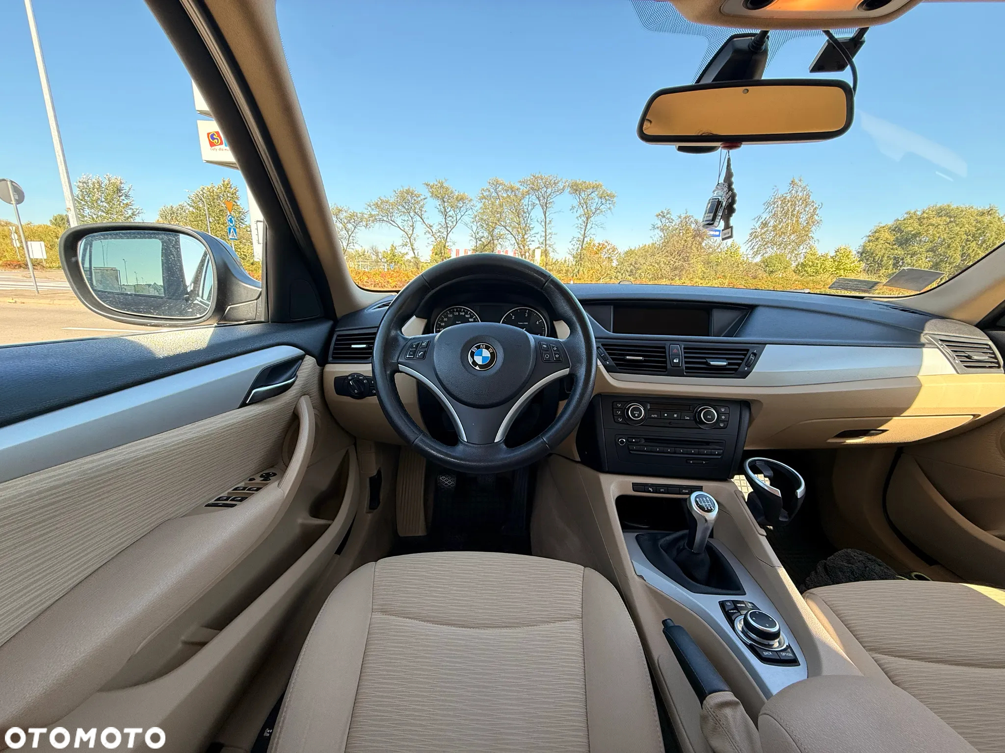 BMW X1 sDrive20d - 15