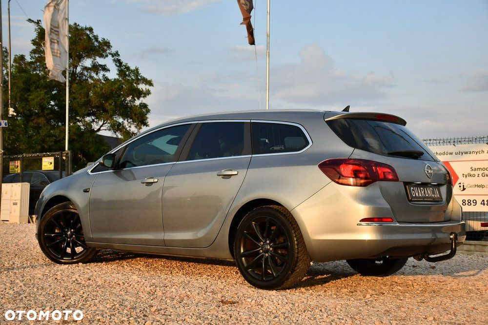 Opel Astra 1.4 Turbo Sports Tourer - 24