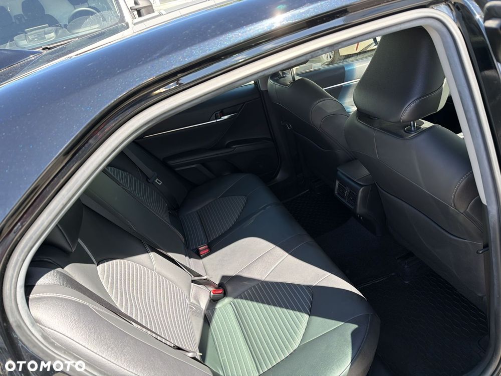 Toyota Camry 2.5 Hybrid Prestige CVT - 11
