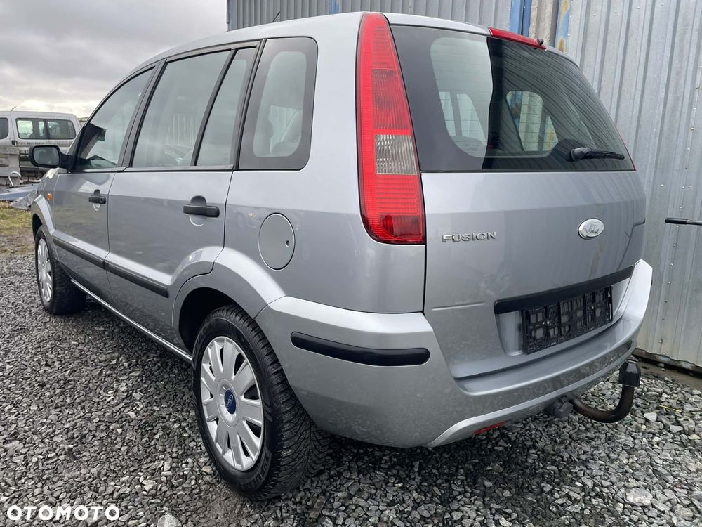 Ford Fusion 1.25 Style - 6
