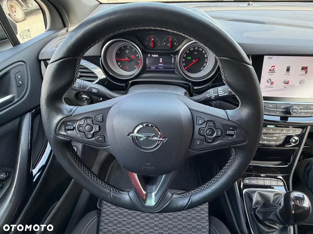 Opel Astra 1.4 T Elite S&S - 12