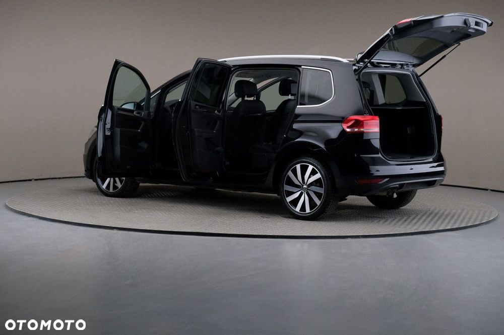 Volkswagen Touran - 7