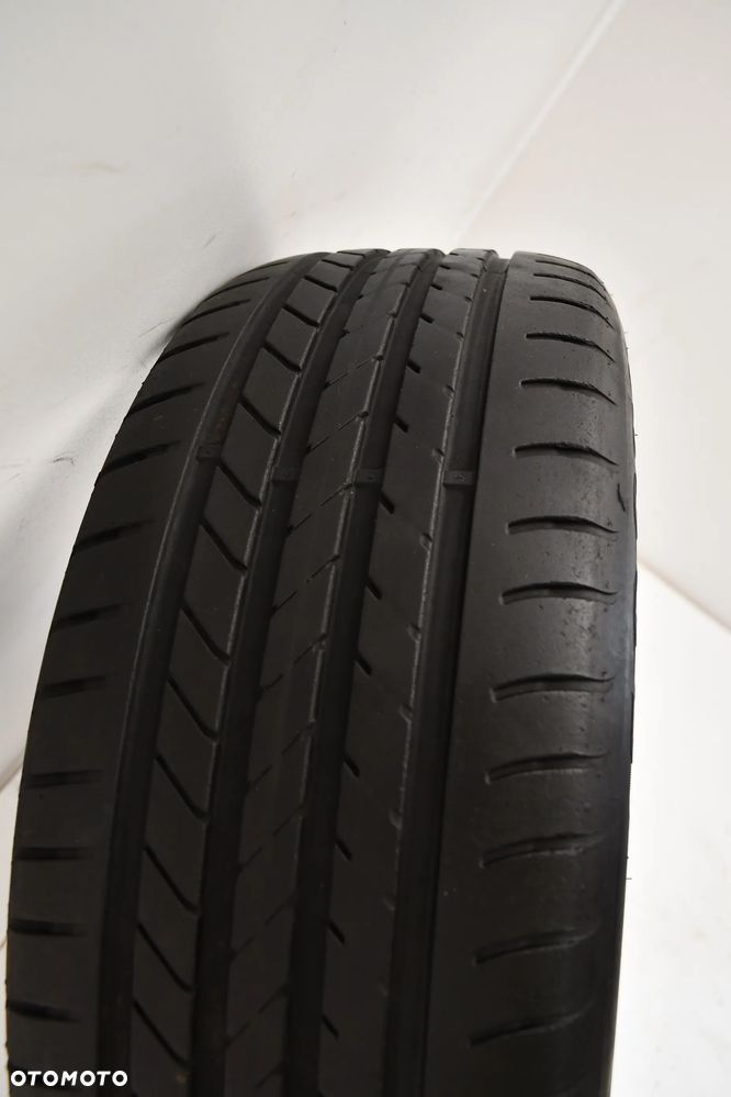 OPONA GOODYEAR EFFICIENTGRIP 235/45 R19 95V - 3