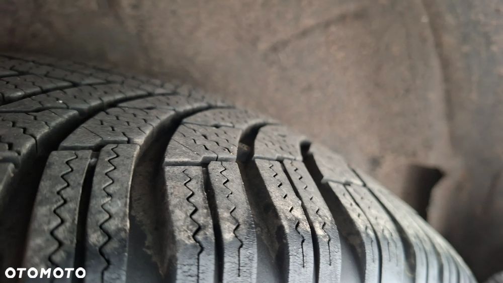 Honda CR-V 2.0i-VTEC Automatik Elegance 50 Jahre Edition - 12