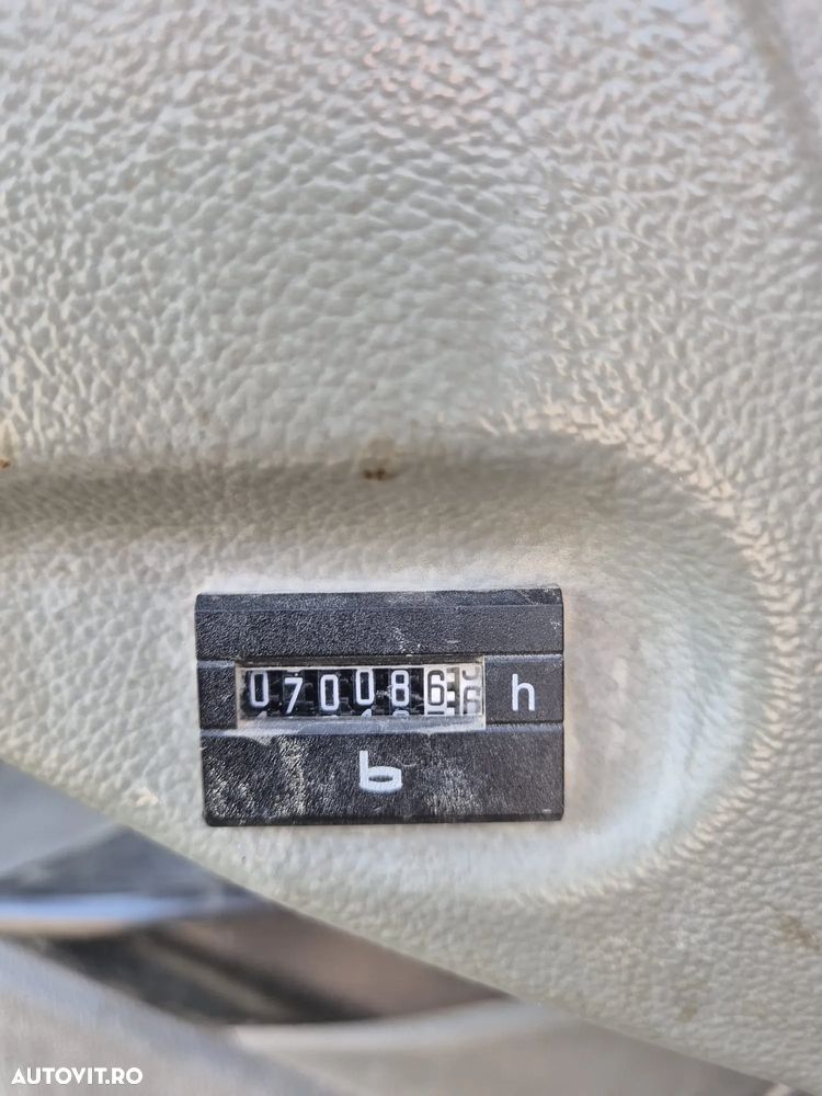 Liebherr R922 NLC - 14