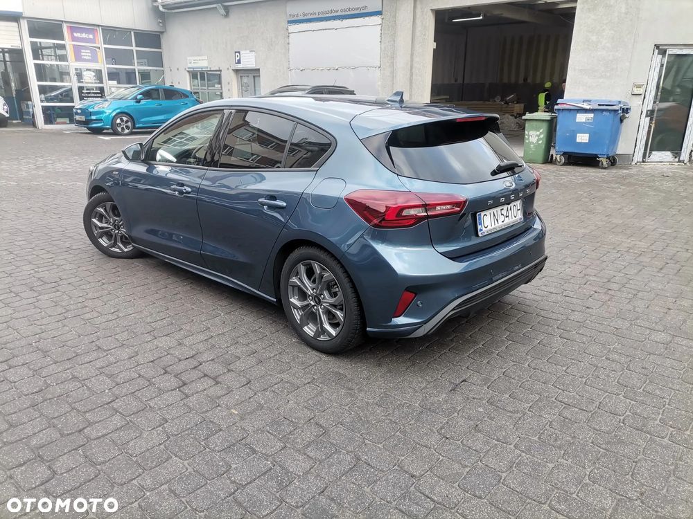 Ford Focus 1.0 EcoBoost ST-Line X - 4