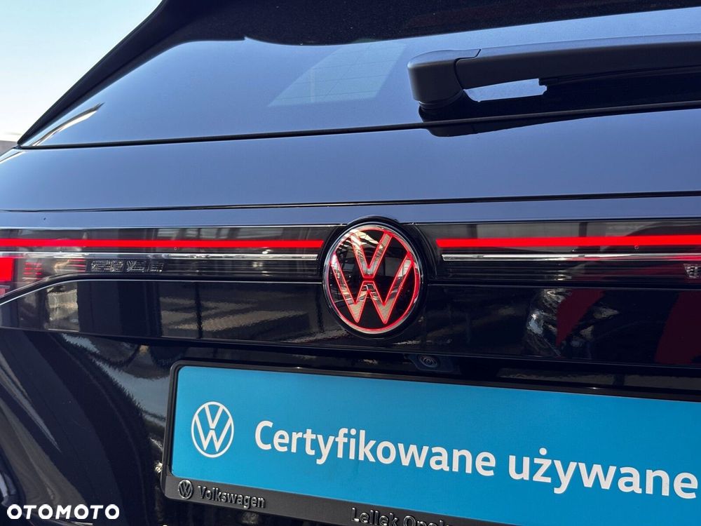 Volkswagen Passat Variant 2.0 TDI SCR 4Mot R-Line DSG - 11