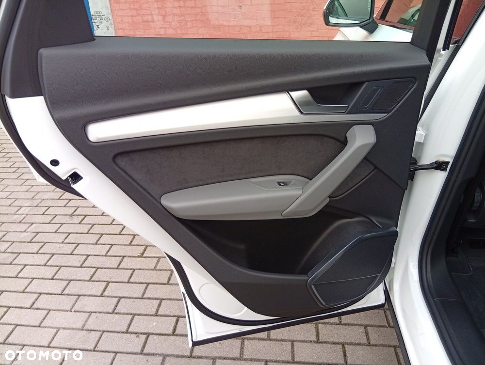 Audi Q5 Sportback - 10