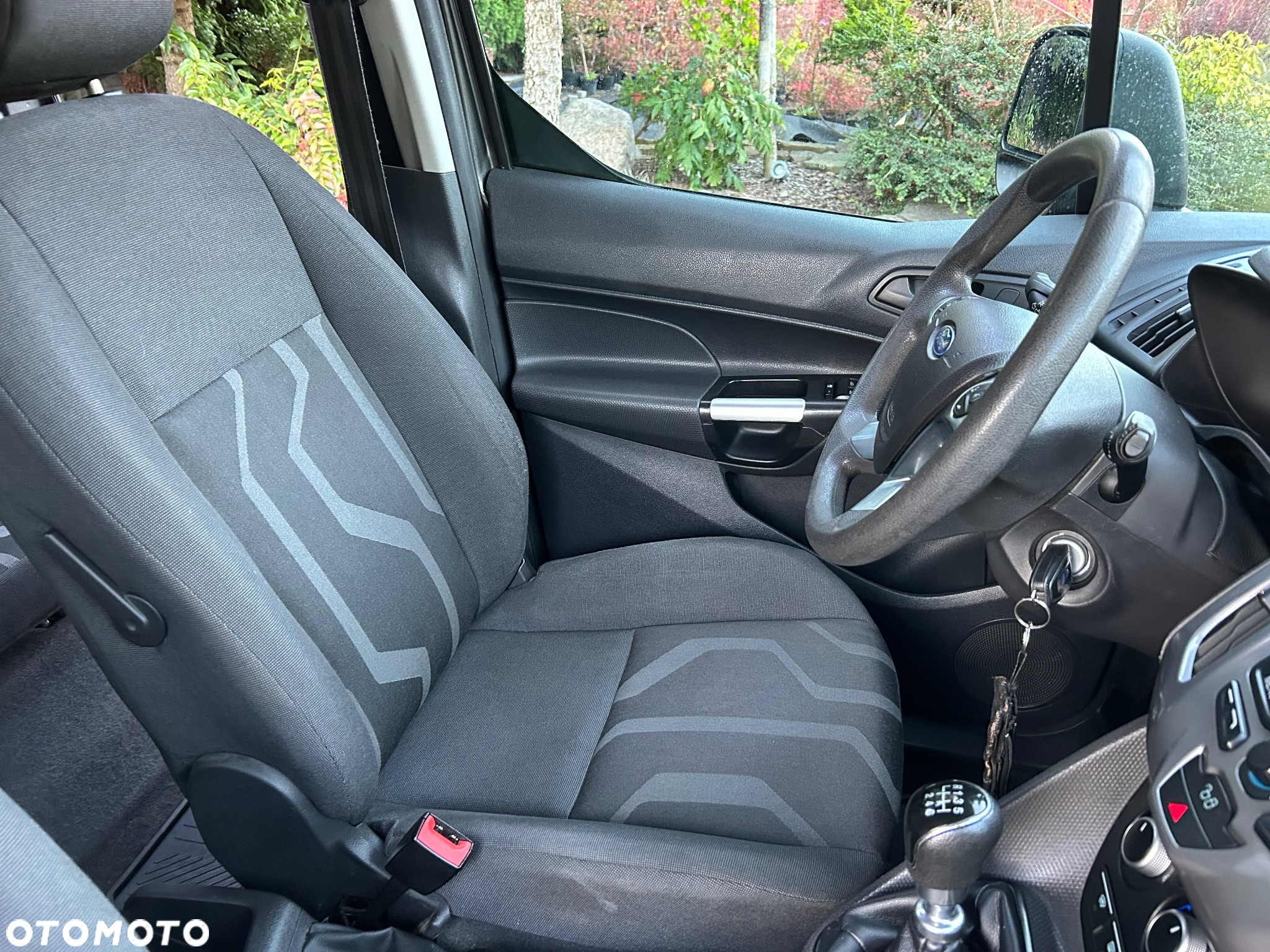 Ford Tourneo Connect - 26