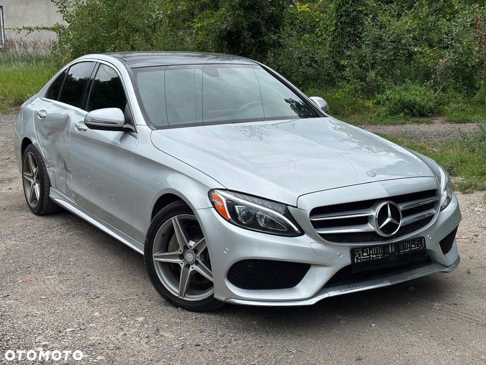 Mercedes-Benz Klasa C 300 9G-TRONIC AMG Line - 13