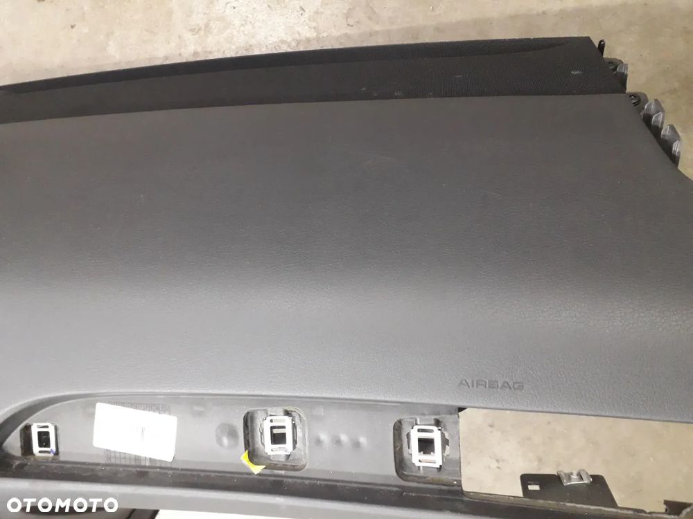 deska rozdzielcza kokpit europa A6 C6 2.0 FSI TFSI BPJ - 4